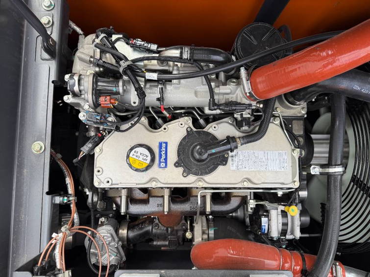 Doosan Develon DX205 Perkins engine NEW - Hammer Lines 30