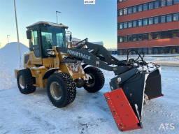 Powertrack L45 wheel loader w/ Flapwing bucket, bucket and pa