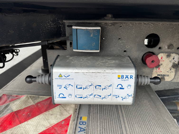 Pacton Z3-002 3 ass koeloplegger Stuuras Laadklep 16