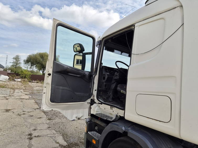 Scania L 114L 380 PDE 14
