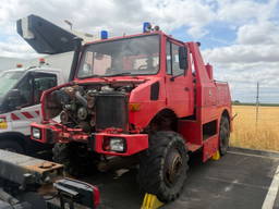 Unimog U1700 Mercedes U-1700 Bergefahrzeug, Seilwinde Omars