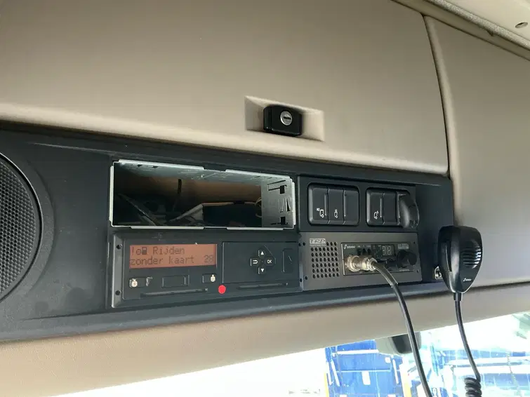 DAF XF 460 H4EN3 11