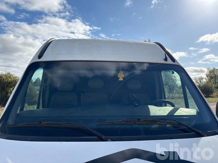 Renault Master 9