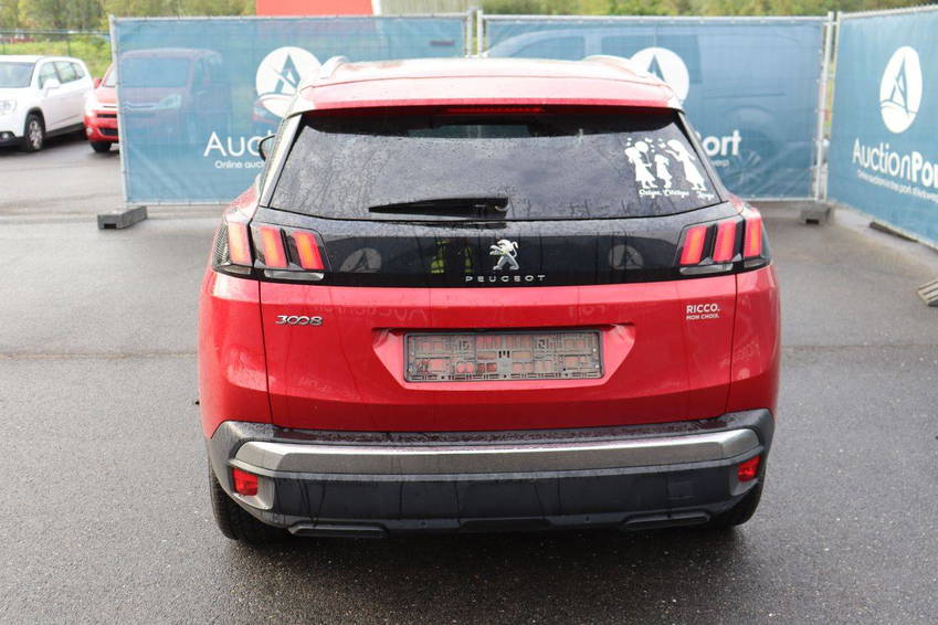 Peugeot 3008 6