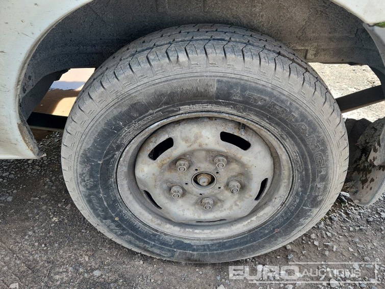 Ford Transit 12