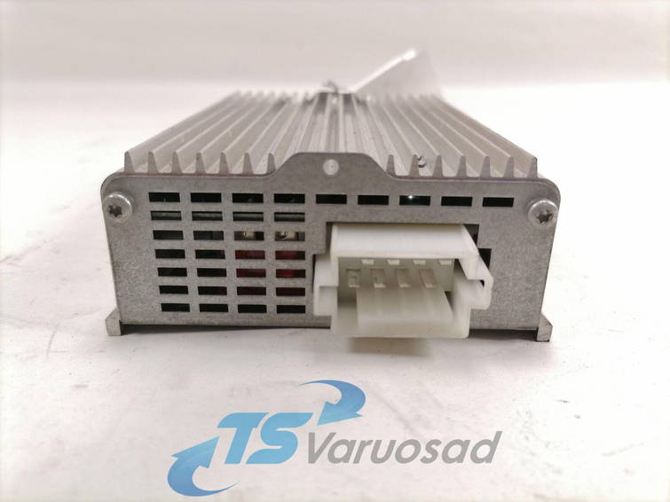 Volvo Voltage converter 2