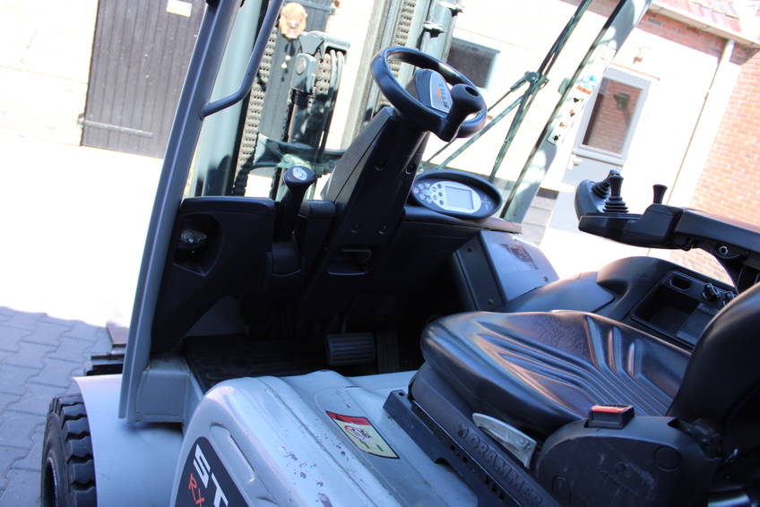 Still RX60 25 heftruck elektrische triplex sideshift 13