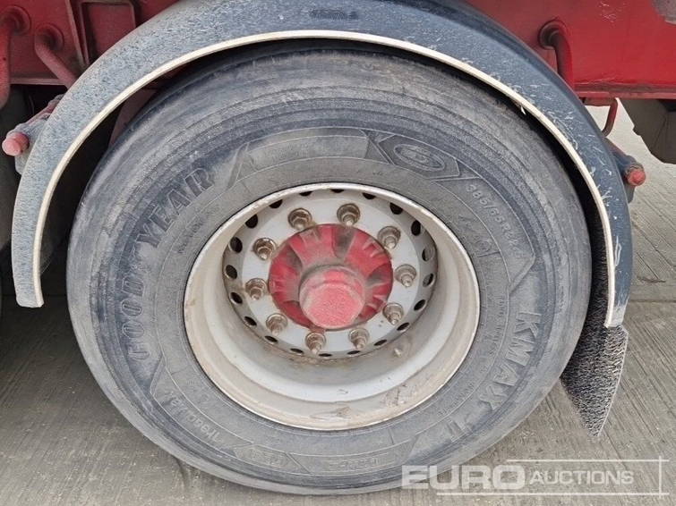 SDC 2010 SDC Trailers Tri Axle Flat Bed Trailer, Twist Locks 11