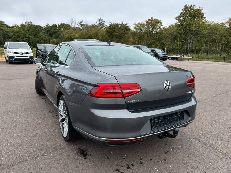 Volkswagen Passat 1.4 TSI ACT 150PS DSG7 Highline | 59161 Highline 9