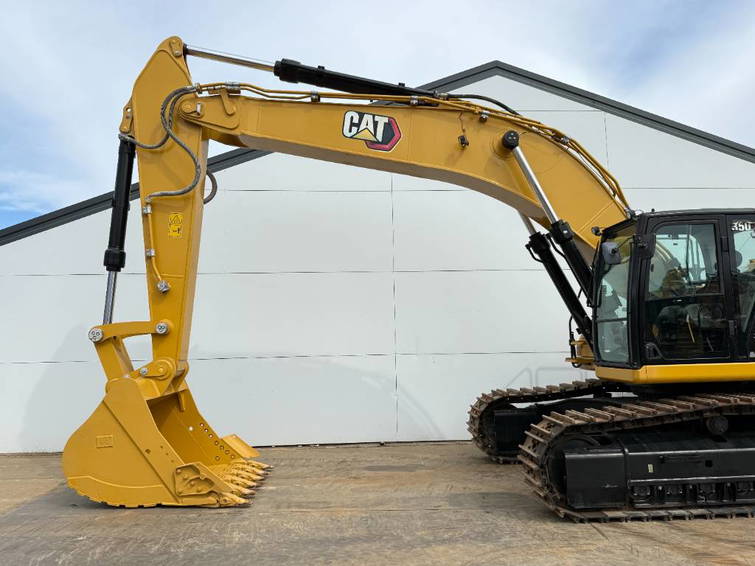 Caterpillar 350 - Brand NEW - 349 - 352 15