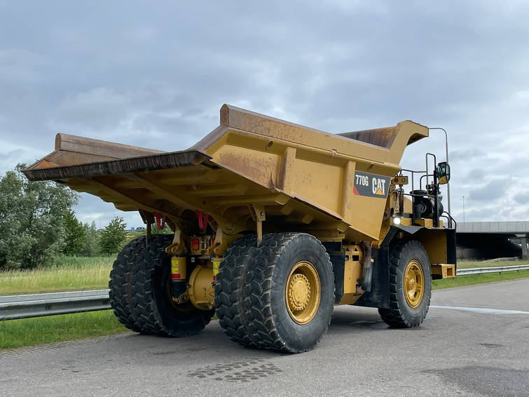 Caterpillar 770G 6