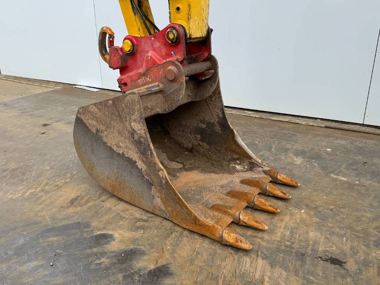 Komatsu PC138US-11 - Triple Boom / Front Blade / 360º Came 19