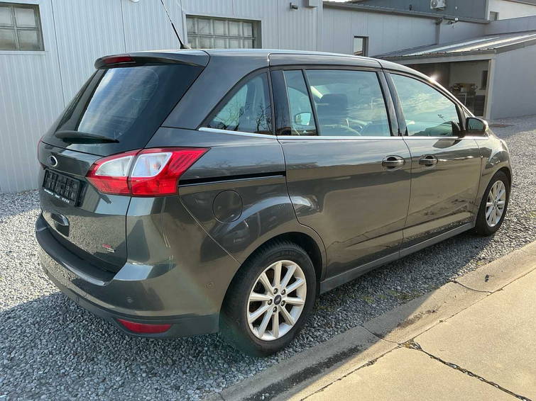 Ford Grand C-Max 5