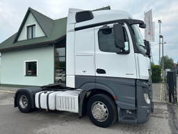 Mercedes-Benz Actros 1845