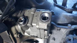 Mercedes-Benz MB power steering pump