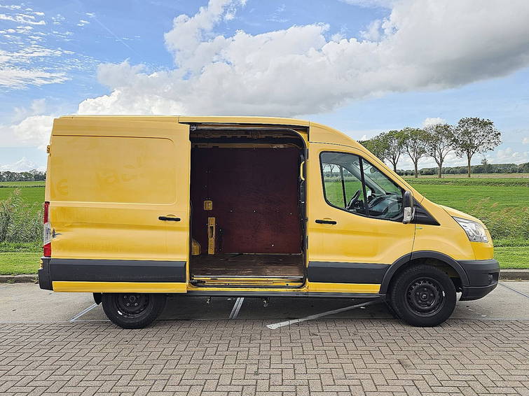 Ford Transit 13