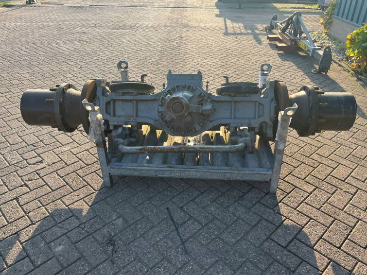 Terberg YT222 Rear axle 1