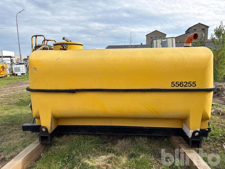 Diversen Skellefteå Plastcisterner VV Tank 8
