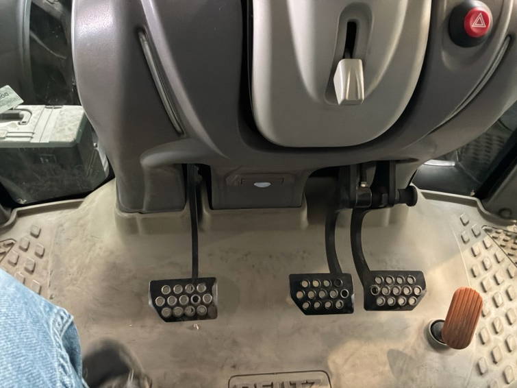 Deutz-Fahr Agrotron 6165 RC-Shift 22