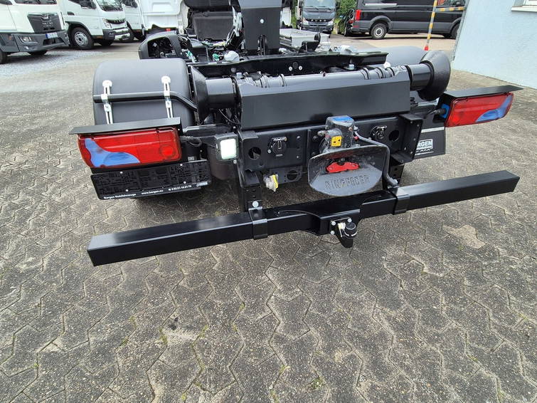MAN TGL 12.220 BL City Abrollkipper 2x AHK Euro 6 16