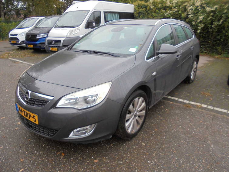 Opel Astra Sports Tourer 1.4 Turbo Cosmo 1