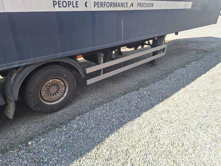Diversen 4 akslet walking floor trailer med fast tag 25