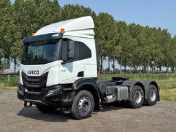 Iveco T-Way AT720T47TH Tractor Head 4 units
