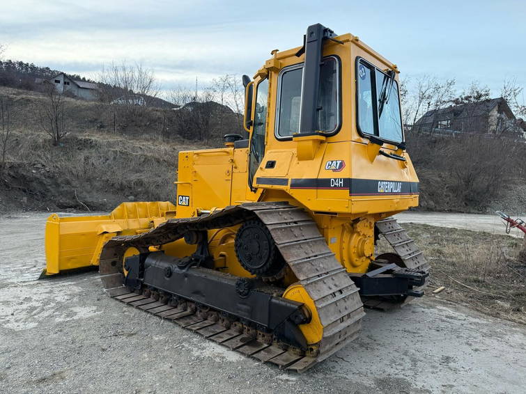 Caterpillar D4H 2