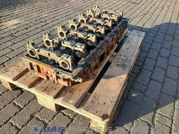DAF Cylinderhead MX11 300 H3 2189684