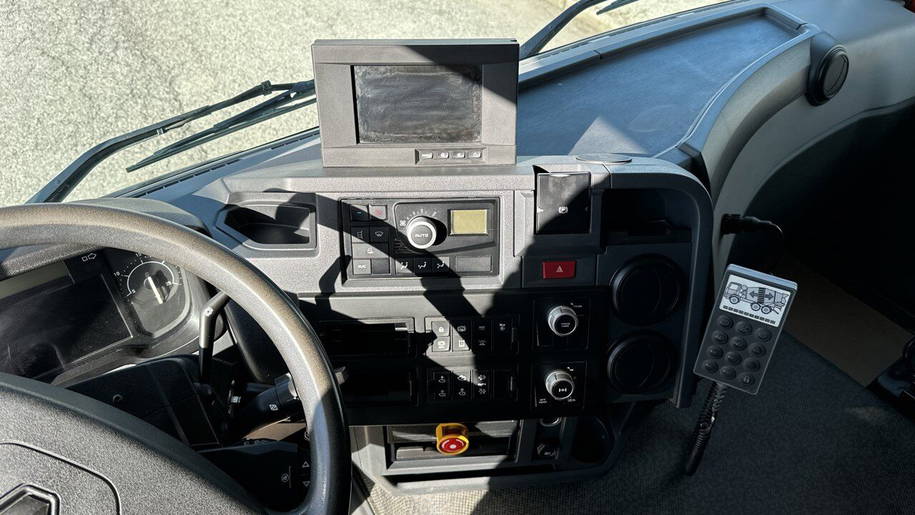 Renault C430 8x4 15