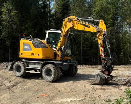 Liebherr A910 Compact 2021 4135 timmar