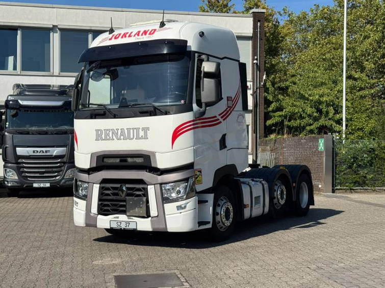 Renault T440 6x2 Hi-Sleeper Liftachse Standklima 1