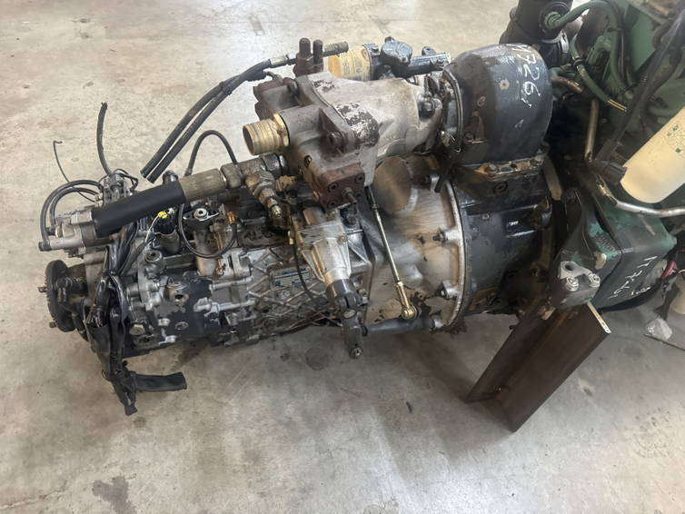 Volvo D6B-250 10