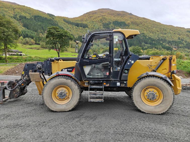 Caterpillar Telehandler Cat TH417C 5