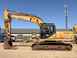 Case CX210B Crawler Excavator - 3 buckets / Isuzu engine
