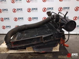 Renault Occ radiator + expansievat Renault 87cm hoog x 70