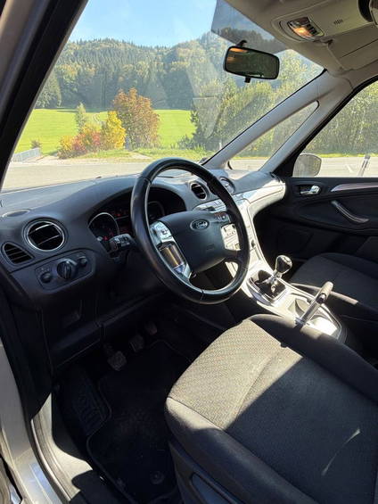 Ford Galaxy Trend 13
