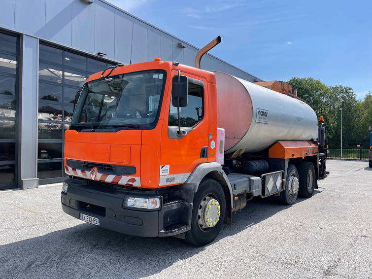 Renault 320 DCI Acmar 11500 liter Bitumen Sprayer 9